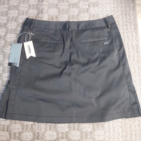 Annika Cutter & Buck Golf Skirt - Picture 6 of 8
